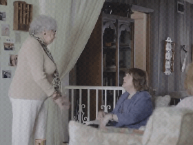 nothowthisworks_oldladies.gif